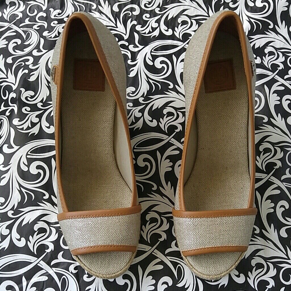 TORY BURCH MAJORCA WEDGES - Picture 6 of 6